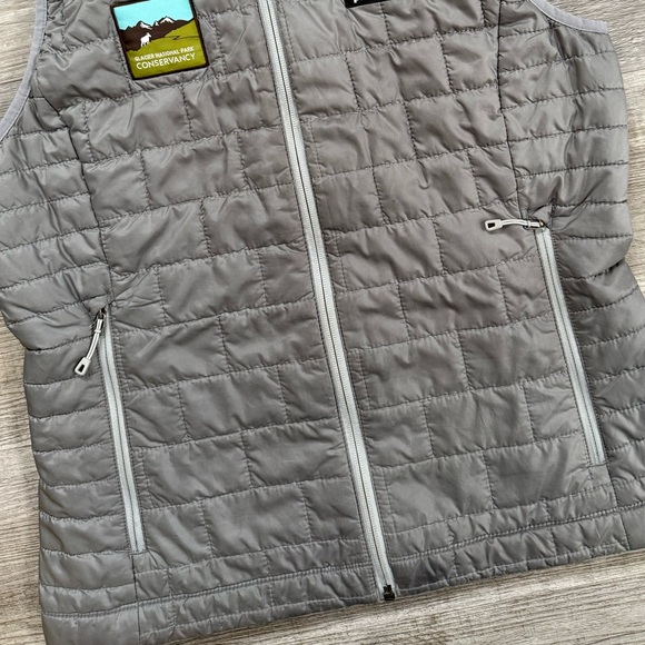 Patagonia Women’s Medium Nano Puff Vest in Silver Style 84247 - Picture 5 of 7